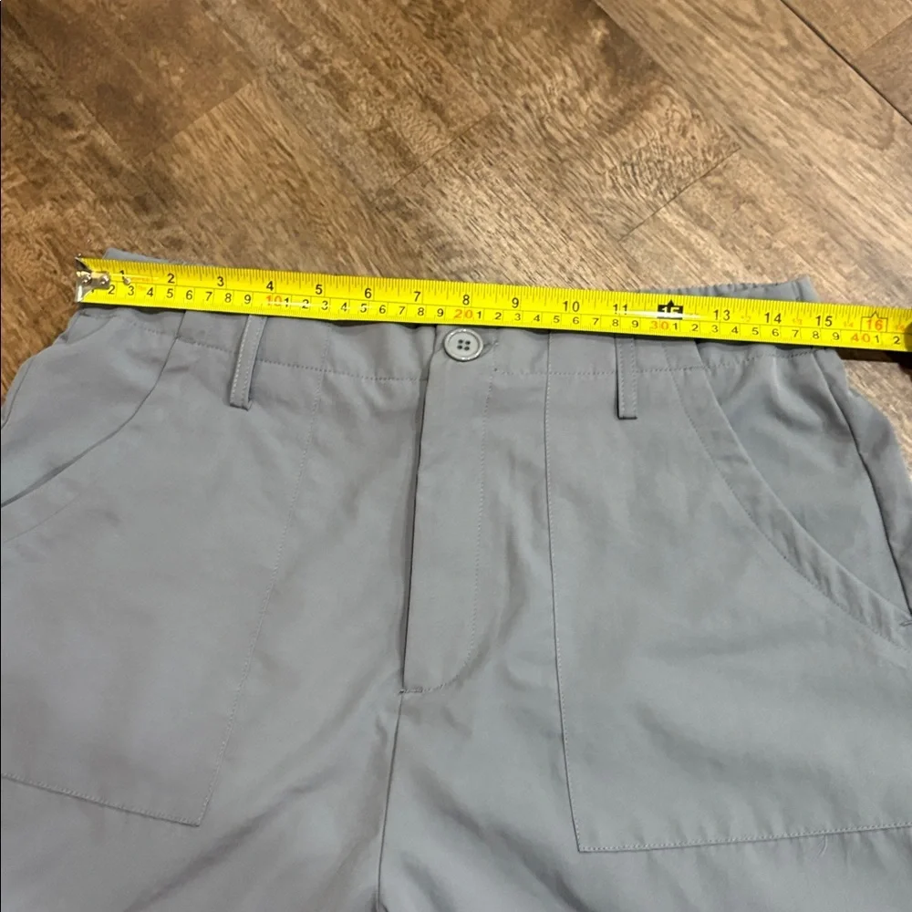 Halara Wide Leg Cargo Pants in Gray Size Medium. Like new! - Picture 8 of 10